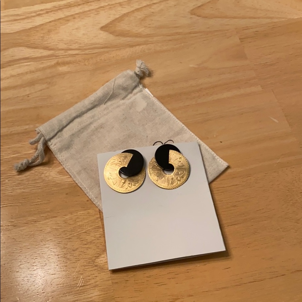 Fashion earrings